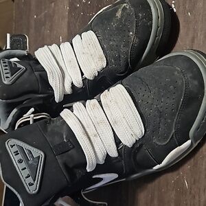 Nike Air Flight Falcon